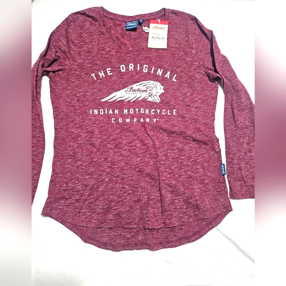 Long sleeve t shirt